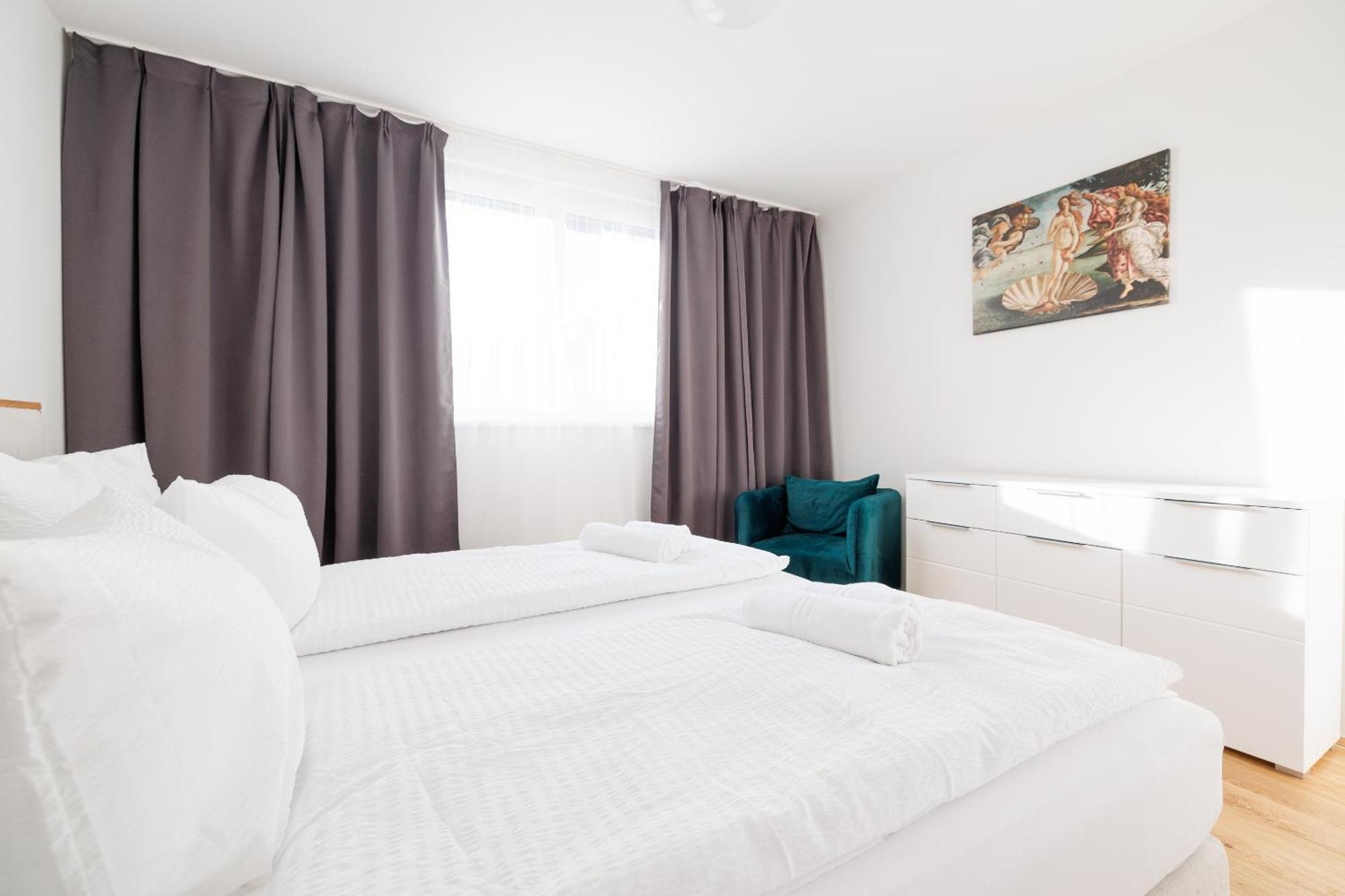 Symphony Apartments 42 - Modern Loft With Terrace And Grill In Central Location Viena Exterior foto