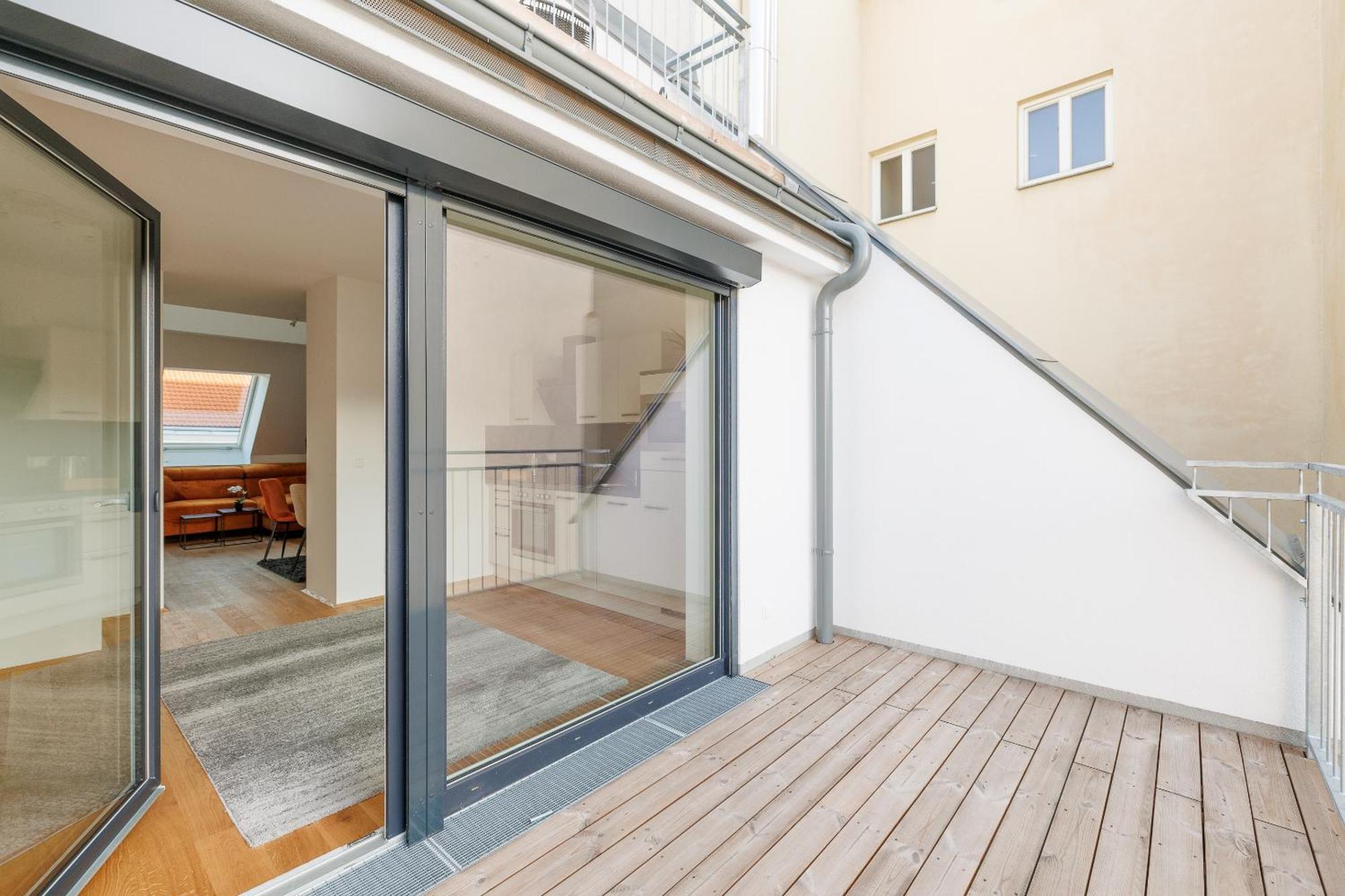 Symphony Apartments 42 - Modern Loft With Terrace And Grill In Central Location Viena Exterior foto